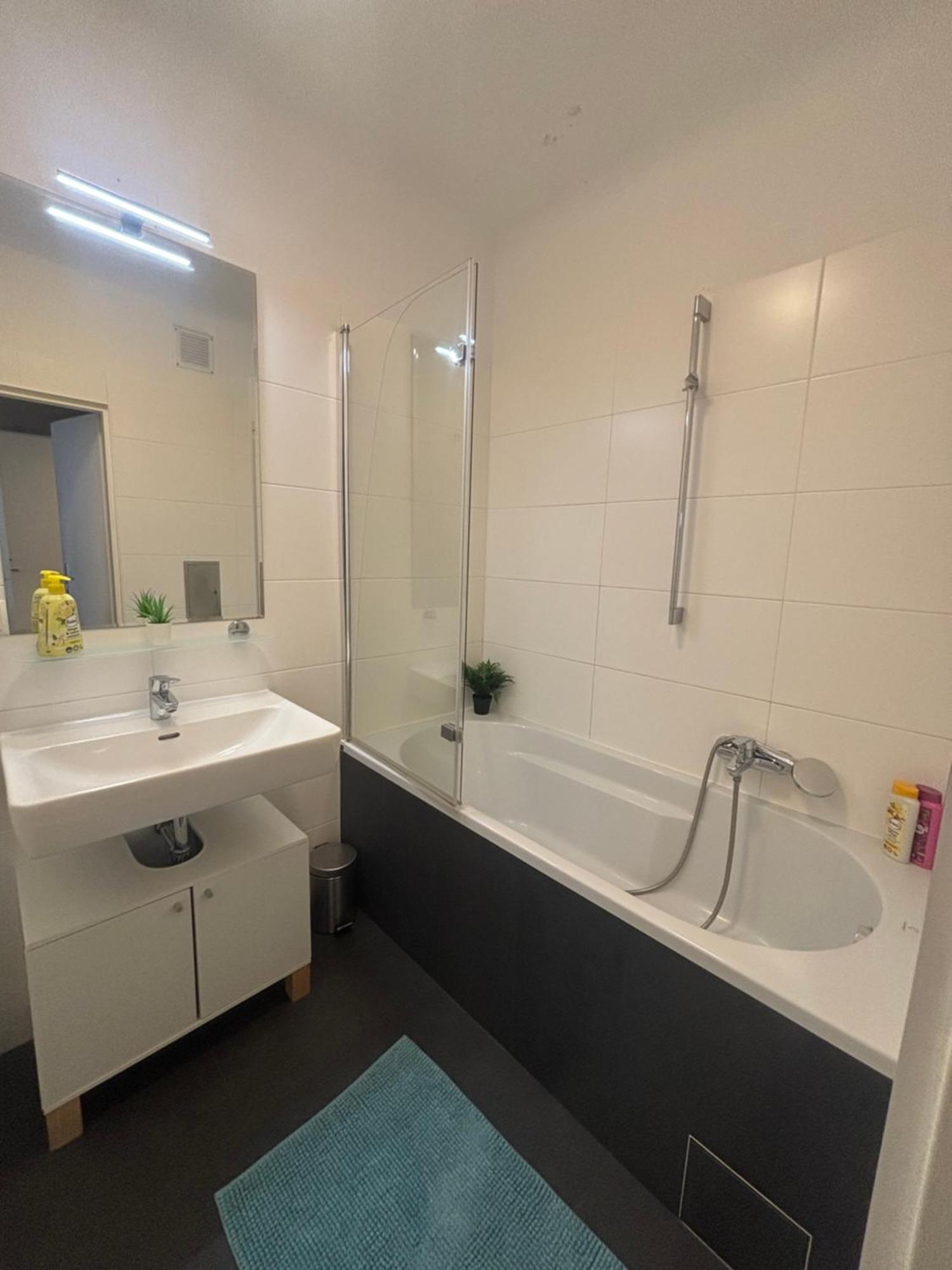 Central Alpha Apartment 7Min To The City Centar Viena Exterior foto